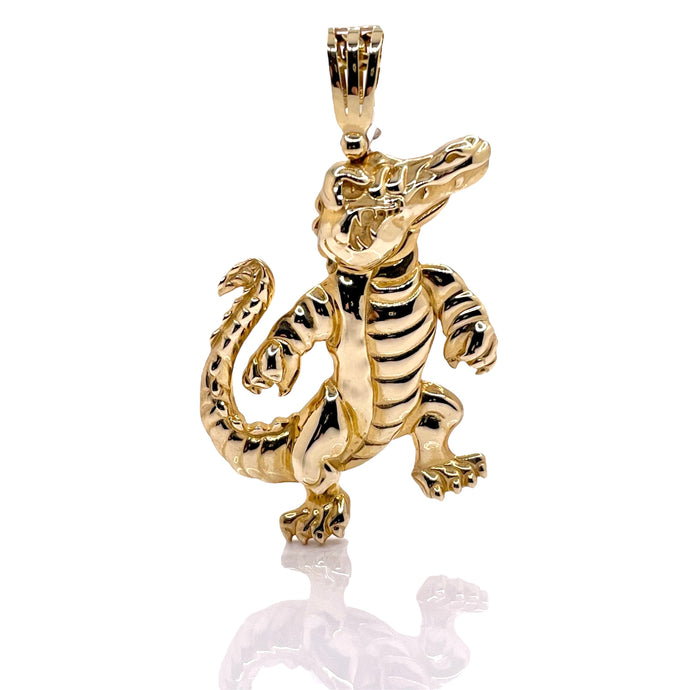 Alligator Pendent In 10 KT Yellow Gold