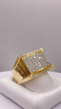 Load image into Gallery viewer, 1.09 CT. Natural Diamond Square Shape Men’s Ring In 10 KT Yellow Gold