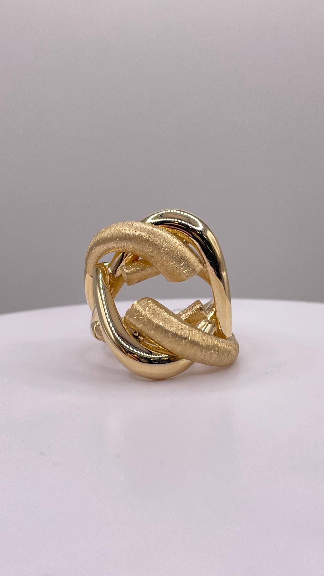 14 KT Yellow Gold Matte & Shiny Finish Women’s Ring