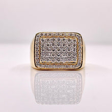 Load image into Gallery viewer, 0.98 CT. Natural Diamond Men’s Ring In 10 KT Yellow Gold