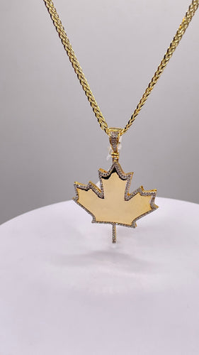 0.46 CT. Natural Diamond Maple Leaf Pendant In 10 KT Yellow Gold