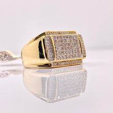 Load image into Gallery viewer, 0.76 CT. Natural Diamond Men’s Ring In 10 KT Yellow Gold