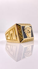 Load image into Gallery viewer, 14 KT Medusa Style Men’s Ring With Onyx