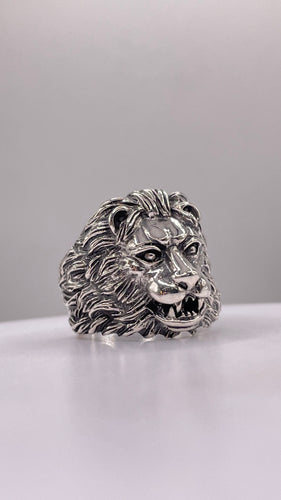 Silver Lion Ring