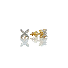 Load image into Gallery viewer, 0.16 CT. Natural Diamond Stud Earrings In 10 KT Yellow Gold