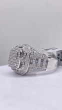 Load image into Gallery viewer, Men’s Silver Ring With CZ