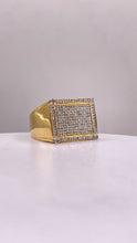 Load image into Gallery viewer, 0.68 CT. Natural Diamond Men’s Ring In 10 KT Yellow Gold