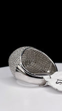 Load image into Gallery viewer, Silver Men’s Ring With CZ