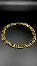 Load image into Gallery viewer, Mariner Bracelet In 10 KT Yellow Gold