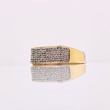 Load image into Gallery viewer, 0.38 CT. Natural Diamond Men’s Ring In 10 KT Yellow Gold