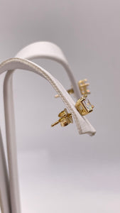4.2mm Princess-Cut Cubic Zirconia Stud Earring In 10 KT Yellow Gold