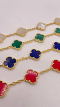 Load image into Gallery viewer, Clover Bracelet In 10 KT Yellow Gold