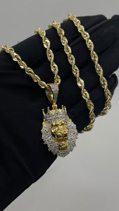 0.81 CT. Natural Diamond Lion Pendent In 10 KT Yellow Gold