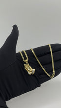 Load image into Gallery viewer, Prayer Hands Pendent &amp; Franco Chain Combo In 10 KT Yellow Gold