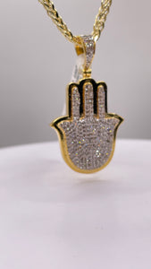 0.90 CT. Natural Diamond Hamsa Hand Pendent In 10 KT Yellow Gold