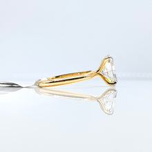 Load image into Gallery viewer, 2.50 CT. Lab Grown Oval Shape Diamond Engagement Ring In 14 KT Yellow Gold