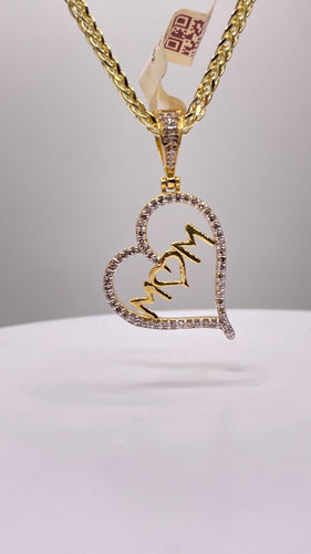 0.27 CT. Natural Diamond Mom Heart Shape Pendant In 10 KT Yellow Gold