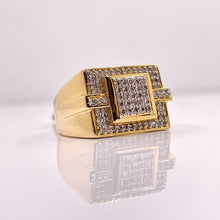 Load image into Gallery viewer, 0.71 CT. Natural Diamond Men’s Ring In 10 KT Yellow Gold