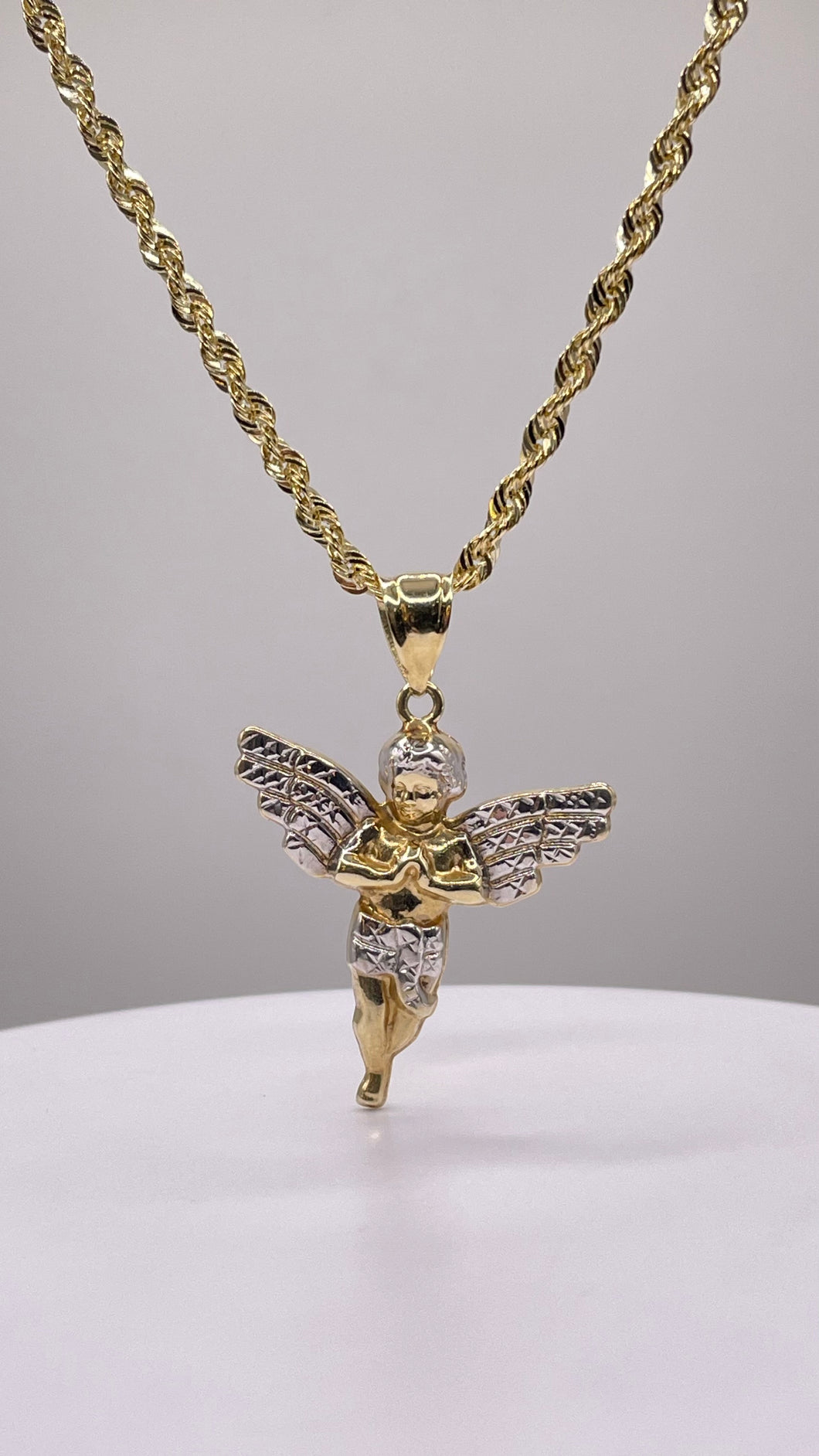 Angel Pendent & Rope Chain Combo In 10 KT Gold