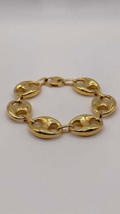 16.3mm Puff Gucci Bracelet In 10 KT Yellow Gold