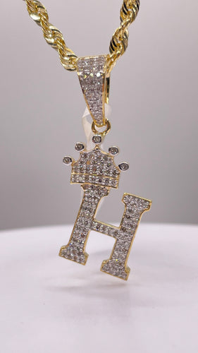 0.55 CT. Natural Diamond Initial H Pendant With Crown In 10 KT Yellow Gold