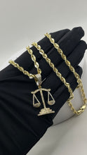 Load image into Gallery viewer, 0.68 CT. Natural Diamond Scale Pendent &amp; Rope Chain Combo In 10 KT Yellow Gold