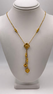 Beautiful Clover Necklace In 21 KT Yellow Gold