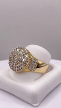 Load image into Gallery viewer, 1.56 CT. Natural Diamonds Round Shape Men’s Ring In 10 KT Yellow Gold