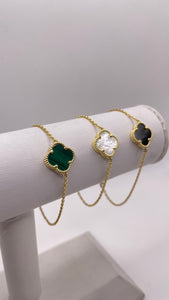 Single Clover Bracelets In 10 KT Yellow Gold