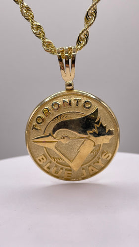 Toronto Blue Jays Pendant In 10 KT Yellow Gold
