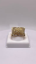 Load image into Gallery viewer, 0.61 CT. Natural Diamond Men’s Ring In 10 KT Yellow Gold