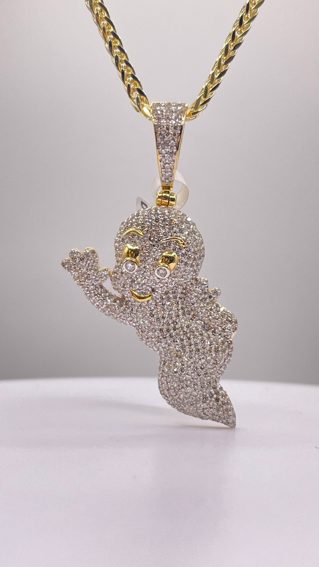 1.35 CT. Natural Diamond Casper The Ghost Pendent In 10 KT Yellow Gold