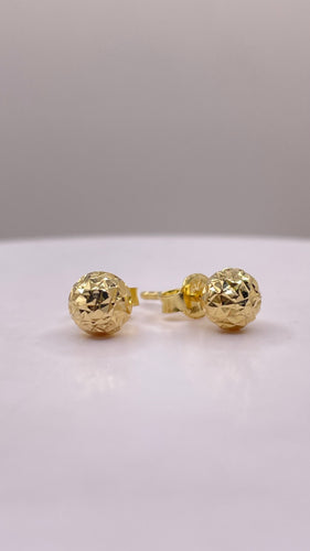 Diamond Cut Stud Earrings In 10 KT Yellow Gold