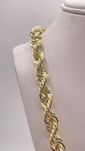 Load image into Gallery viewer, 8.2mm Diamond-Cut Rope Chain In 10 KT Yellow Gold