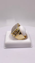 Load image into Gallery viewer, 1.13 CT. Natural Diamond Men’s Ring In 10 KT Yellow Gold