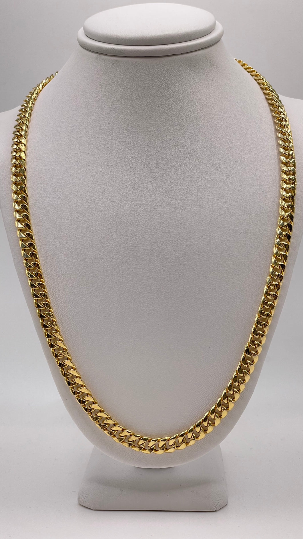 5.8mm Miami Cuban Link Chain In 10 KT Yellow Gold