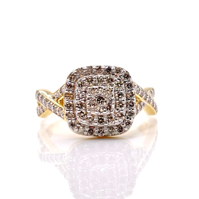 0.72 CT. Natural Diamond Ladies Ring In 10 KT Yellow Gold