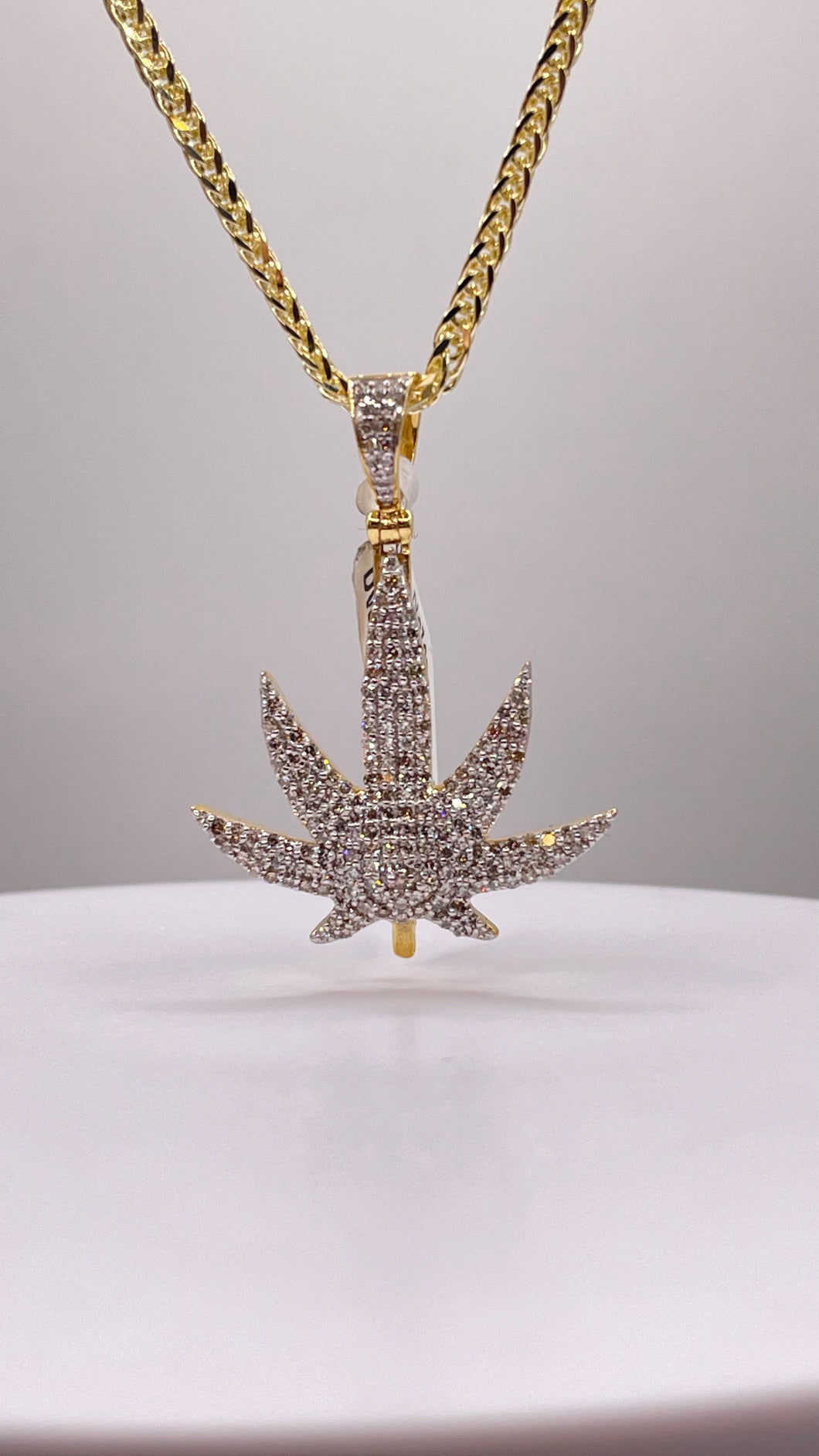 1.03 CT. Natural Diamond Marijuana Leaf Pendent In 10 KT Yellow Gold