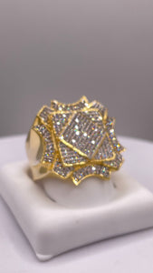 1.02 CT. Natural Diamond Men’s Ring In 10 KT Yellow Gold