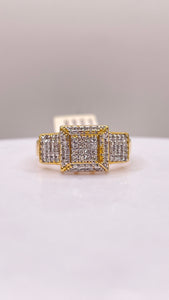 Women’s Square Shape Ring In 10 KT Yellow Gold