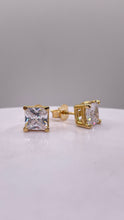 Load image into Gallery viewer, 6.0mm Princess-Cut Cubic Zirconia Stud Earrings In 10 KT Yellow Gold
