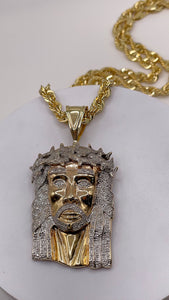 0.99 CT. Natural Diamond Jesus Pendent In 10 KT Yellow Gold