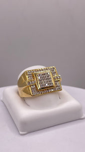 0.71 CT. Natural Diamond Men’s Ring In 10 KT Yellow Gold