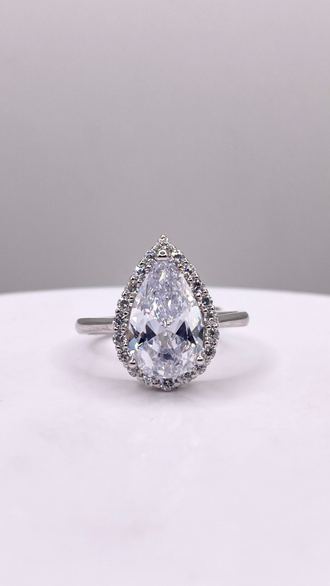 Paid Shape CZ Women’s Ring In Silver