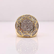 Load image into Gallery viewer, 1.01 CT. Natural Diamond Men’s Round Shape Ring In 10 KT Yellow Gold