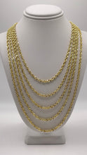 Load image into Gallery viewer, 2.9mm Diamond Cut Rope Chain In 10 KT Yellow Gold