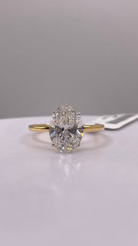 2.50 CT. Lab Grown Oval Shape Diamond Engagement Ring In 14 KT Yellow Gold