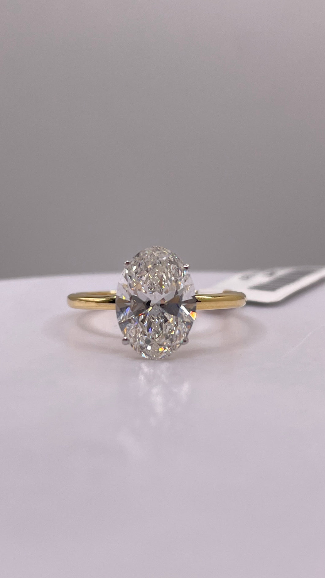 2.50 CT. Lab Grown Oval Shape Diamond Engagement Ring In 14 KT Yellow Gold
