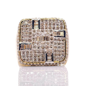 2.02 CT. Baguette & Round Natural Diamonds Men’s Square Ring In 10 KT Yellow Gold