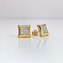 Load image into Gallery viewer, 0.28 CT. Natural Diamond Square Shape Stud Earrings In 10 KT Yellow Gold